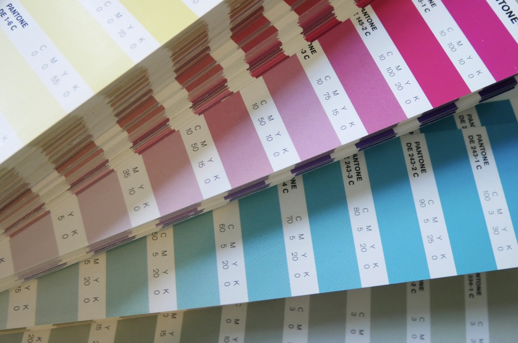 Graphic Design services image of Pantone chart